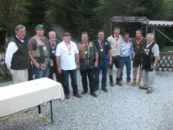 Mannschaft 1.  3. Platz v.l.n.r.: Ing. Leibetseder, Kaltenböck, Lauber, Hufnagl, Kremaier, Auinger, Gruber Ch., Erbler H., Hubinger, Payrhuber Mannschaft 1.  3. Platz v.l.n.r.: Ing. Leibetseder, Kaltenböck, Lauber, Hufnagl, Kremaier, Auinger, Gruber Ch., Erbler H., Hubinger, Payrhuber