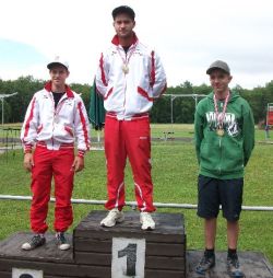 Junioren von links nach rechts: Roithmayr S., Roithmayr R., Koch Junioren von links nach rechts: Roithmayr S., Roithmayr R., Koch