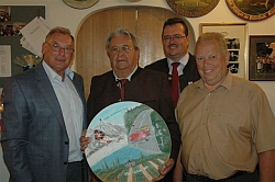 Rudi Sonnleitner, Willi Leitner, OSchm. Gerhard Puff jun. und sen.