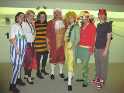 V.l.n.r.: Julia Zottl, Karin Terodde, Katharina Hayder, OSM Karl Hayder, Johanna Hayder, Carolina Hayder, Philip Ivellio-Vellin V.l.n.r.: Julia Zottl, Karin Terodde, Katharina Hayder, OSM Karl Hayder, Johanna Hayder, Carolina Hayder, Philip Ivellio-Vellin