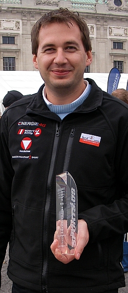 Mario Knögler mit der begehrten Auszeichnung Mario Knögler mit der begehrten Auszeichnung